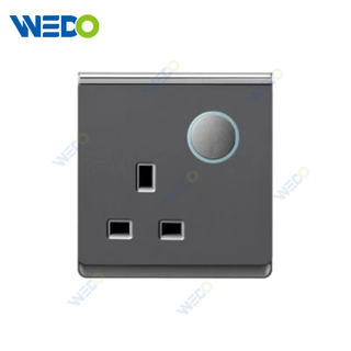 British Standard High Quality 13A Switched Socket/+2USB Reset Wall Switch Electrical Socket